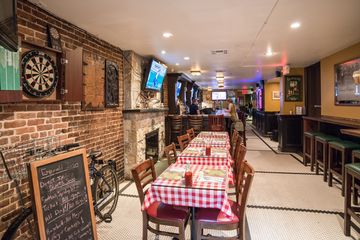 The Emerald Inn 4 Irish American Beer Bars Late Night Eats Upper West Side