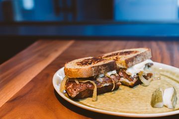 Daily Provisions Cafe 3 Bars Bakeries Coffee Shops Gramercy