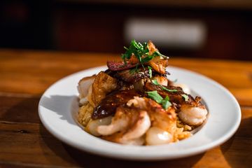 Heidi's House 9 Bars Beer Bars Wine Bars American Upper East Side Uptown East