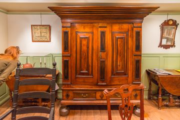 Bernard and S. Dean Levy, Inc. 5 Art and Photography Galleries Antiques Family Owned Chelsea