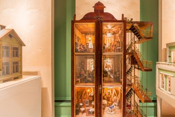 Bard Graduate Center   Decorative Arts, Design History, Material Culture 11 Art and Photography Galleries Upper West Side
