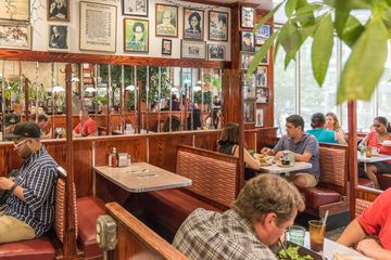 Tom's Restaurant 6 Diners Morningside Heights