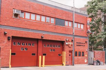 FDNY Engine 59/Ladder 30 2 Fire Stations Harlem