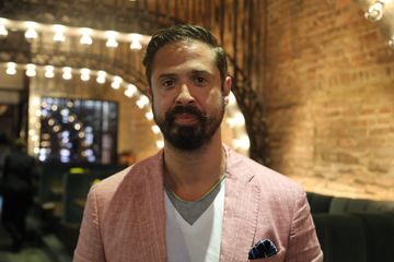 Merakia 3 Mediterranean Greek Flatiron