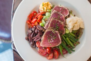 The Smith 14 Brunch American Flatiron Tenderloin