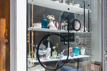 Joli Beauty Bar 6 Beauty Supplies Bars Hair Salons Nail Salons East Village