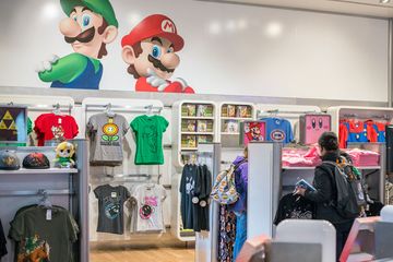 Nintendo World Store 14 Games Midtown West