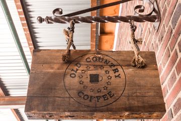 Old Country Coffee 5 Cafes Coffee Shops Chelsea Hells Kitchen