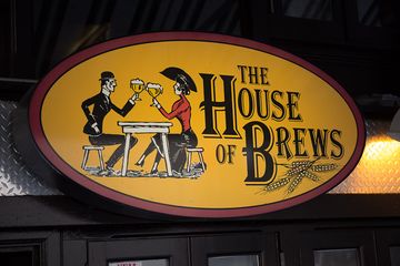 House of Brews 14 American Bars Beer Bars Hells Kitchen Midtown West Times Square