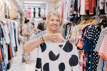 Laura V 8 Womens Clothing Garment District Midtown West Tenderloin