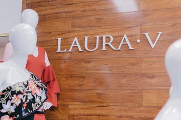 Laura V 11 Women's Clothing Garment District Midtown West Tenderloin