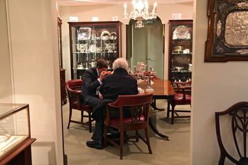 SJ Shrubsole 15 Collectibles Jewelry Antiques Founded Before 1930 Family Owned Upper East Side