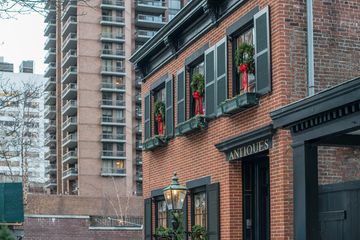 Philip Colleck 18 Antiques Historic Site Midtown East Midtown