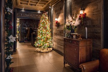 Angus Club Steakhouse 17 Steakhouses American Midtown East