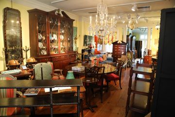 Philip Colleck 24 Antiques Historic Site Midtown East Midtown