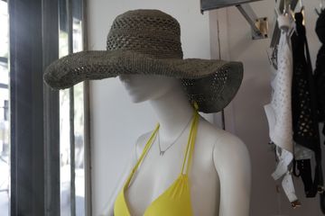 Pesca Boutique 12 Family Owned Swimwear Women's Clothing Midtown Midtown East