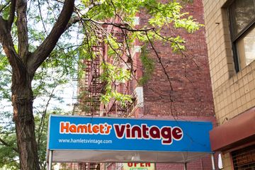 Hamlet's Vintage 2 Vintage Greenwich Village