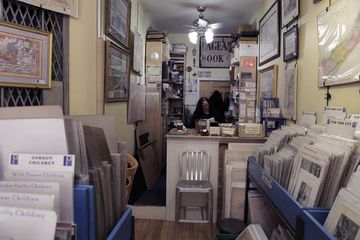 Pageant Print Shop 10 Bookstores Family Owned East Village