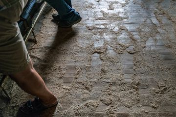 McSorley's Old Ale House 10 Bars Beer Bars Pubs Irish Videos American Founded Before 1930 Family Owned Historic Site East Village