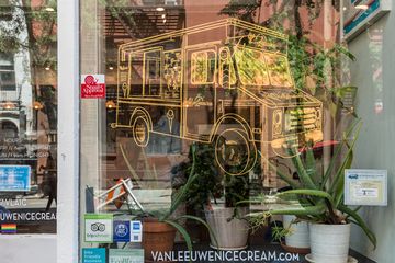 Van Leeuwen 15 Coffee Shops Ice Cream East Village