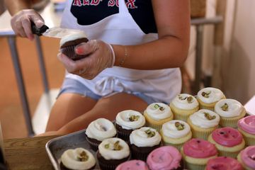 Butter Lane Cupcakes 21 Specialty Cakes Bakeries Cupcakes East Village