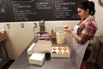 Butter Lane Cupcakes 25 Specialty Cakes Bakeries Cupcakes East Village