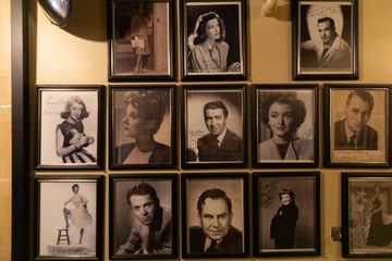 William Barnacle Tavern 10 Bars Founded Before 1930 East Village