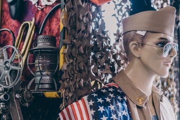 Uncle Sam's 9 Mens Clothing Women's Clothing Greenwich Village