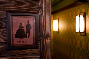 Arts and Crafts Beer Parlor 8 Bars Beer Bars Greenwich Village