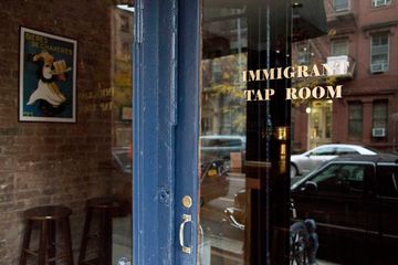 Immigrant Tap Room 8 Bars Beer Bars Wine Bars East Village