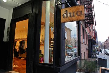 Duo 7 Vintage Women's Clothing East Village