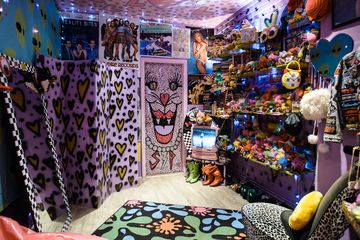 Spark Pretty 11 Vintage Women's Clothing Mens Clothing East Village