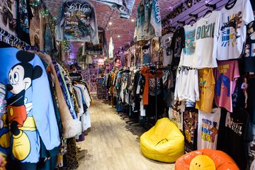 Spark Pretty 17 Vintage Women's Clothing Mens Clothing East Village