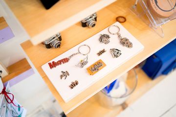 Love Gang 10 Jewelry Sunglasses T Shirts Women's Accessories Vintage Women's Clothing East Village