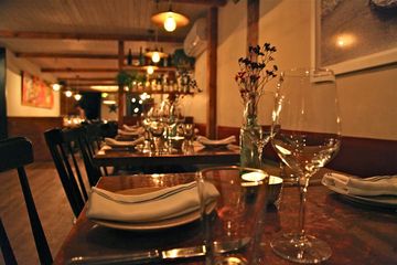 King Bee 9 Canadian Bars American French East Village