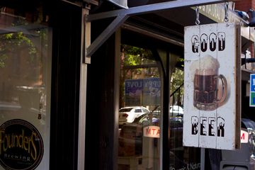Good Beer NYC   LOST GEM 2 Beer Shops Videos East Village