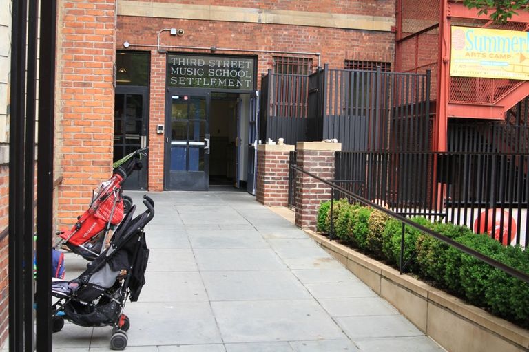3rd Street Music School 1 Non Profit Organizations Music Schools Founded Before 1930 East Village