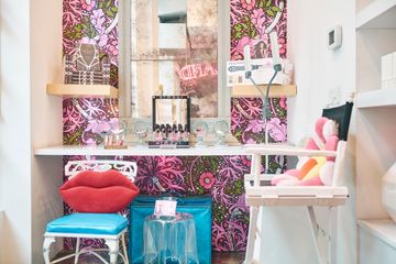 Wonderland Beauty Parlor 20 Hair Salons Chelsea Art Gallery District