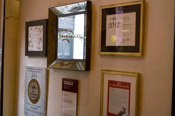 Tocqueville 3 American French Flatiron