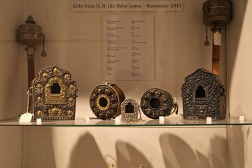 Tibet House 12 Non Profit Organizations Cultural Centers Flatiron