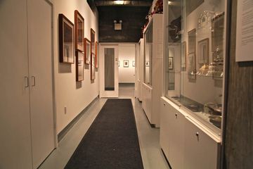 Tibet House 13 Non Profit Organizations Cultural Centers Flatiron