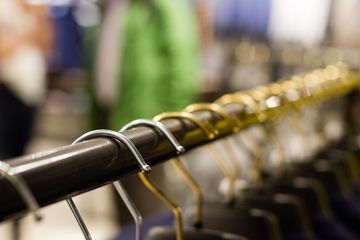 Rothman's 15 Videos Mens Clothing Founded Before 1930 Gramercy