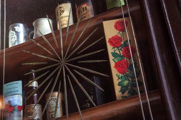 Old Town Bar 9 Bars Flatiron