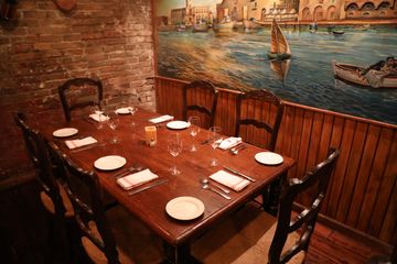 Paul & Jimmy's 6 Italian Family Owned Gramercy