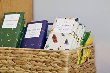 Darrow's Farm Fresh 3 Gluten Free Health Food Juice Bars Smoothies Gramercy