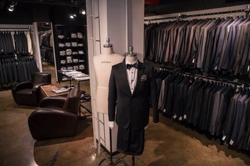 Rothman's 11 Videos Mens Clothing Founded Before 1930 Gramercy