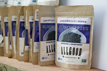 Darrow's Farm Fresh 32 Gluten Free Health Food Juice Bars Smoothies Gramercy