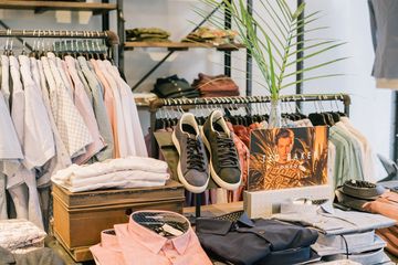 Rothman's 3 Videos Mens Clothing Founded Before 1930 Gramercy