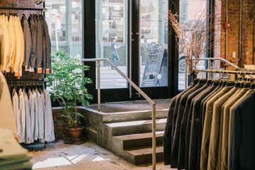 Rothman's 5 Videos Mens Clothing Founded Before 1930 Gramercy