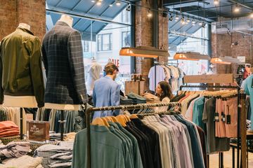 Rothman's 7 Videos Mens Clothing Founded Before 1930 Gramercy